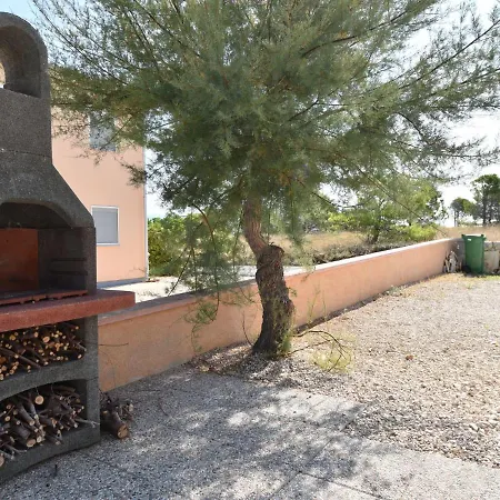Apartment Mirjana.1 *